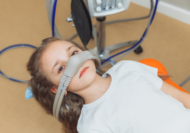 Nose mask for laughing gas